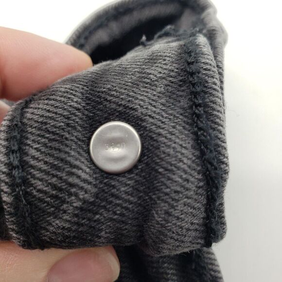 Levis Wedgie Straight Jeans Womens 26 Distressed Ripped Knee Button Fly Pants - Picture 12 of 13